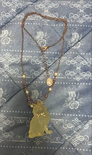 axes femme 가든 캣 목걸이