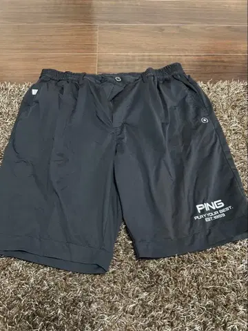 PING PHOENIX 블랙 숏팬츠