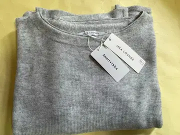 미사용 새상품 IKKA LOUNGE 디자인 니트 앙상블 M 라이트 그레이