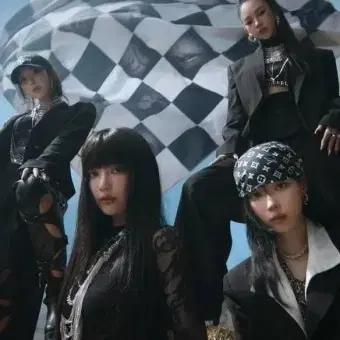 에스파 리치맨 개봉 앨범