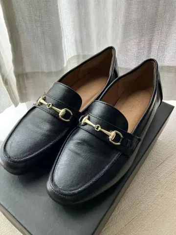 apart by lowrys 비트 로퍼