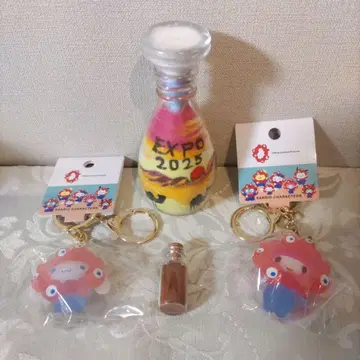 증정 포함 간사이 만박 미야쿠미야쿠 산리오 변신 키링 클리어 컬러