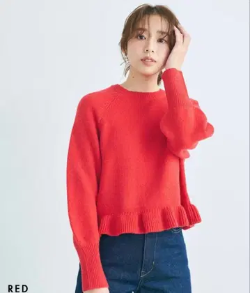 BASEMENT 밑단 플레어 크롭 니트