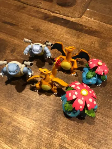 포켓몬 삼대장 피규어