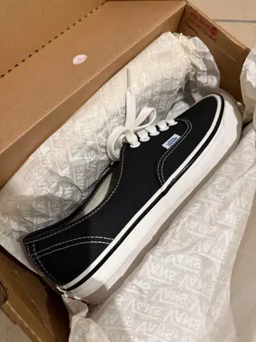 vans authentic 44dx 26cm 아나하임 블랙