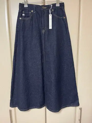 미사용 새상품 SOMETHING 다크 블루 데님 롱 스커트