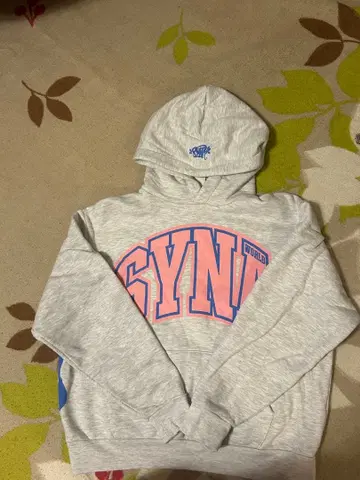 syna world 그레이 셋업
