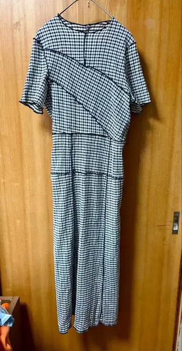 노브랜드 성숙/러블리 체크 무늬 반팔 롱 원피스