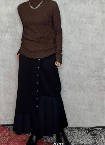 TRANOI 플리츠 도킹 타이트 스커트 BLACK