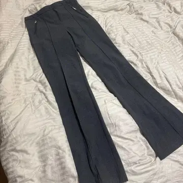 ZARA 지퍼 포켓 팬츠