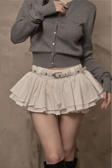 khaki point Cancan Skirt Pants (ivory)