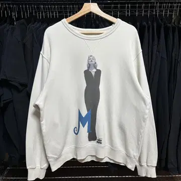 [ 즉발 ] Madonna 마돈나 맨투맨 L 상당