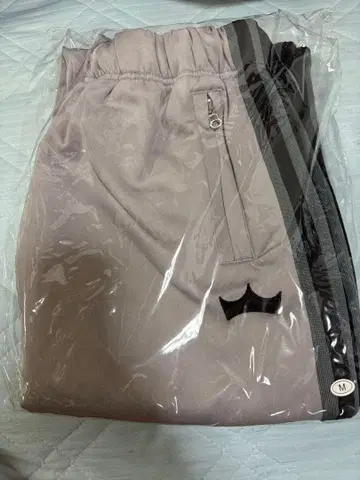 킹프리 Re:ERA 팝업 트랙 팬츠