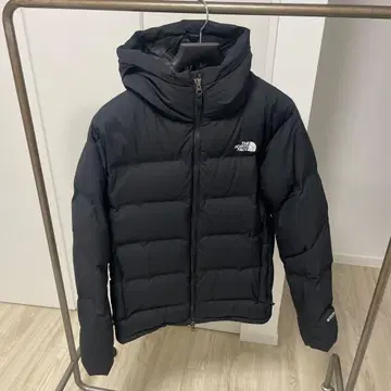 THE NORTH FACE 블랙 다운 자켓 M