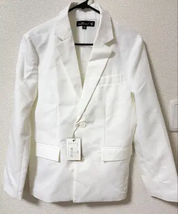 스와로테일 자켓 화이트 M 사이즈