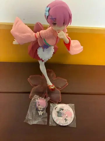 라무 피규어 세트