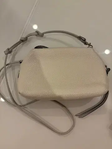 잔니 키아리니 숄더백