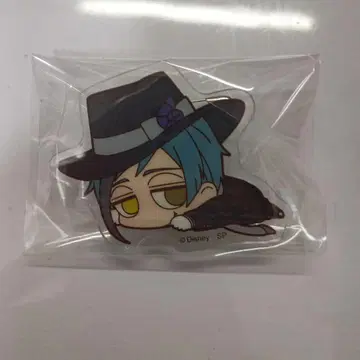 트위스테 다룬 아크릴 배지