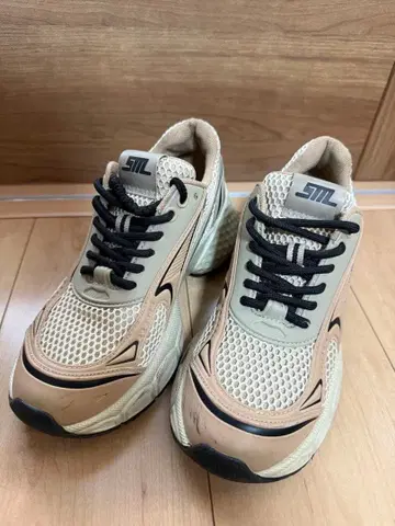 통굽 스니커즈 STEVE MADDEN 스니커즈 22.5