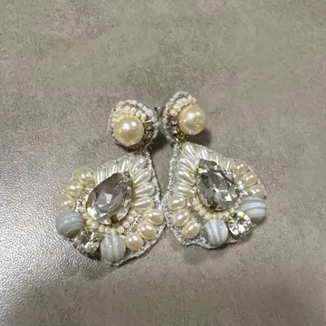 엘레강트 귀걸이 (양쪽 귀용)