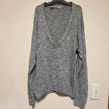 조르지오 아르마니 V넥 스웨터 그레이