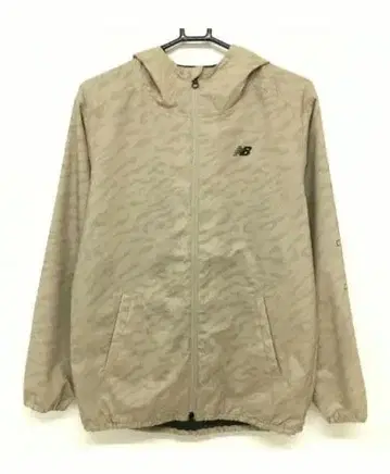 뉴발란스 후드티