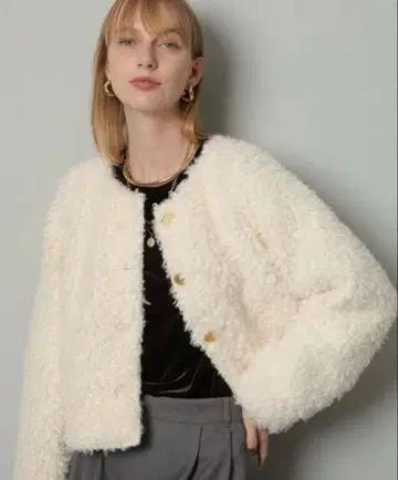 CADUNE 보아 점퍼 화이트.mystrada.아르페쥬 스토리