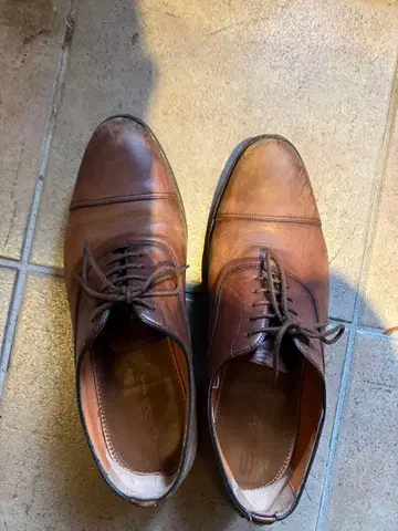 산토니 브라운 가죽 캐주얼 슈즈 6.5