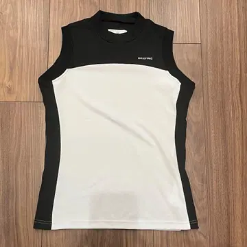 BRIEFING 슬리브리스 모크넥