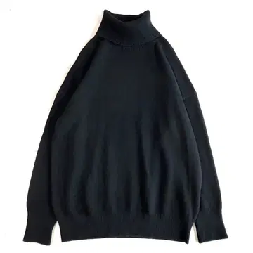 두지엠 클라세 latest 미들 게이지 터틀 니트 22AW