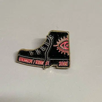 키타니 타츠야 핀 배지 UNKNOT / REKNOT