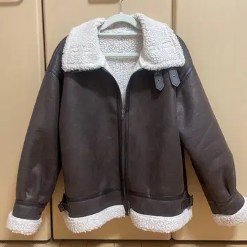 무스탕 자켓 브라운 moment+