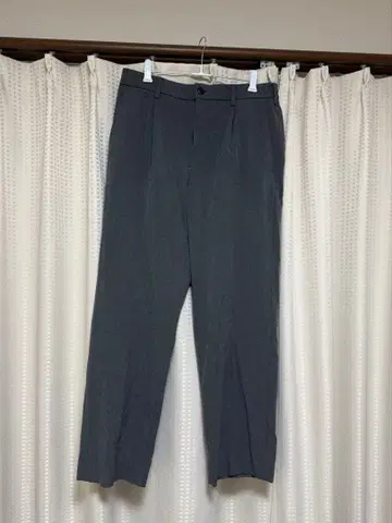 [ UNIQLO ] 턱 와이드 팬츠 (원턱)_그레이