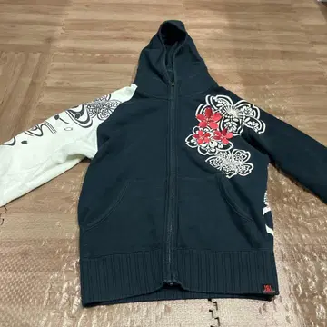 IN F I N IT Y 네이비 후드티