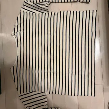 earth 스트라이프 긴팔 T셔츠 아이보리/네이비