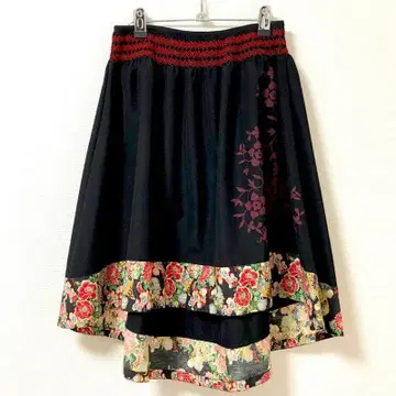 GOUK 일본풍 패턴 스커트 무릎 아래 밑단 패턴 어레인지