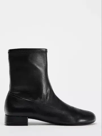 ZARA 플랫 하이 가죽 탑