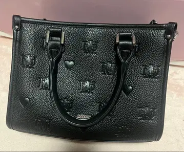 pium 모노그램 스퀘어 토트백 블랙