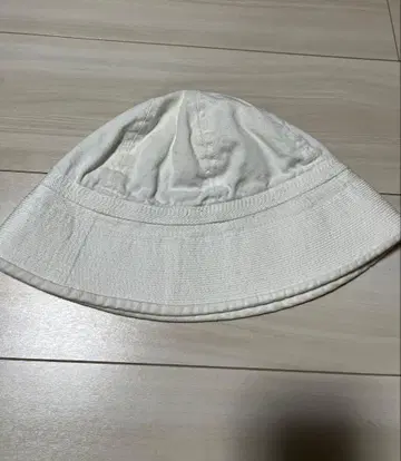 이탈리아군 세일러 햇 화이트