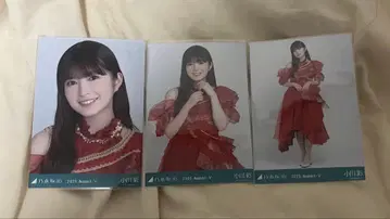 노기자카46 오가와 아야 브로마이드 13thBD 라이브 의상2 컴프