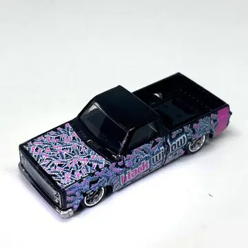 Hotwheels 83 Chevy Silverado