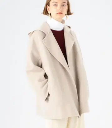 BALLSEY 후드 부착 베이지 자켓 34