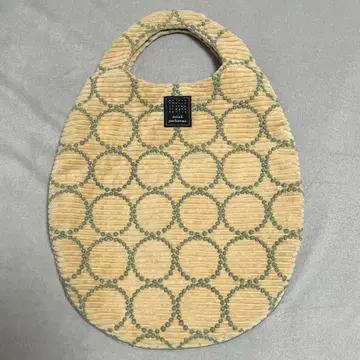 미나 페르호넨 에그 백