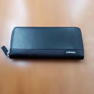 NEWYORKER 블랙 장지갑