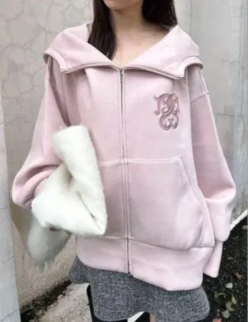 [미사용 새상품] SNIDEL 핑크 후드 부착 볼륨 파카 태그 포함