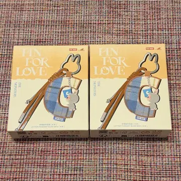 [ 미개봉 ] PIN FOR LOVE 러브비 알바벳 펜던트 전반