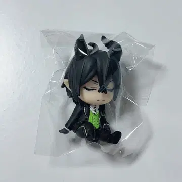 트위스테 말레우스 어깨 쿵 피규어