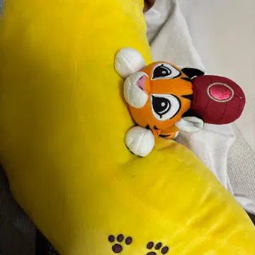 찬두 바나나 쿠션