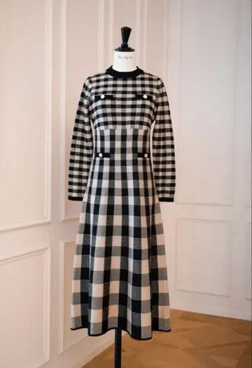 Herlipto plaid jacquard knit dress M