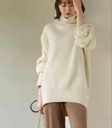 noble 엑스트라 파인 메리노 빅 터틀 화이트